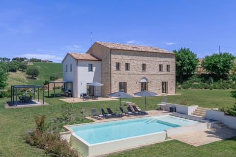 Property building, Garden view, Swimming pool