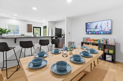 Modern home near Convention Center Apartment in Indianapolis