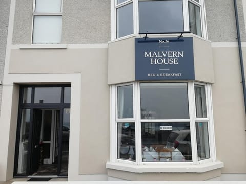 Malvern House Bed and Breakfast in Portrush