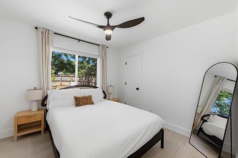 Stylish Austin 3BR and Private Pool House in South Congress