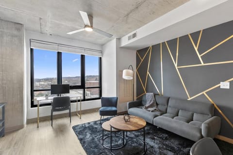 3br Dreamhouse Condo Downtown Apartment in Vestavia Hills