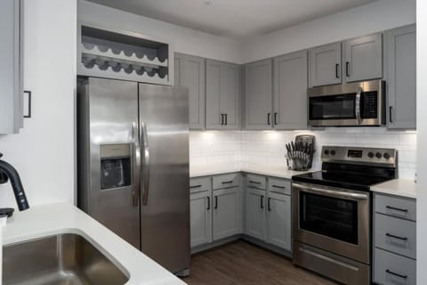 Birmingham Luxury Apt, near everything Apartment in Vestavia Hills