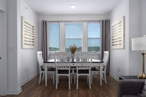 PetFriendly Getaway with Pool and Gym Apartment in Pelham