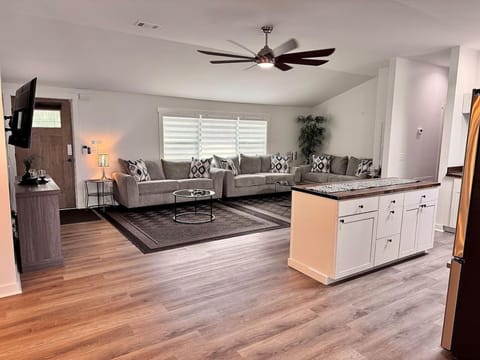 LowCountry Cottage with Marsh Views House in Beaufort