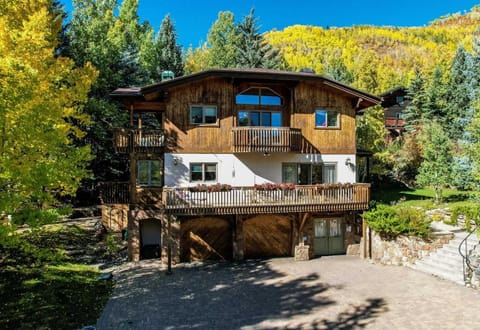 Value - Vail Hideaway - Forest Views, Deck Comfort House in Vail
