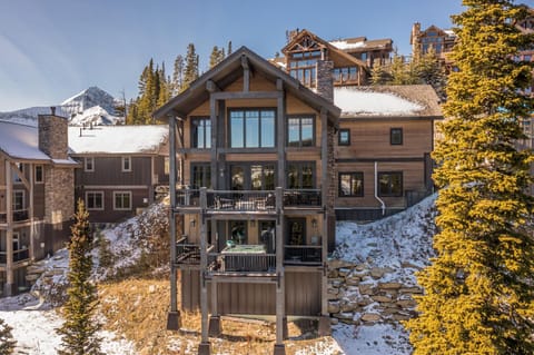 7 Lower Cascade Ridge House in Big Sky
