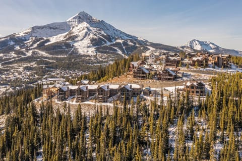 7 Lower Cascade Ridge House in Big Sky