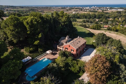 Property building, Day, Natural landscape, Bird's eye view, Pool view, Sea view, Swimming pool