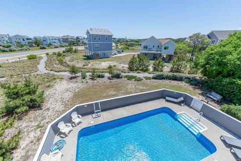 Mahalo - Villages at Ocean Hill, 430 Yds to Beach, Pool, Hot Tub, Pets OK, Community Amenities House in Corolla