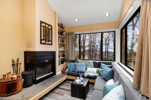 Dobie 21 With Wintergreen Advantage House in Massies Mill