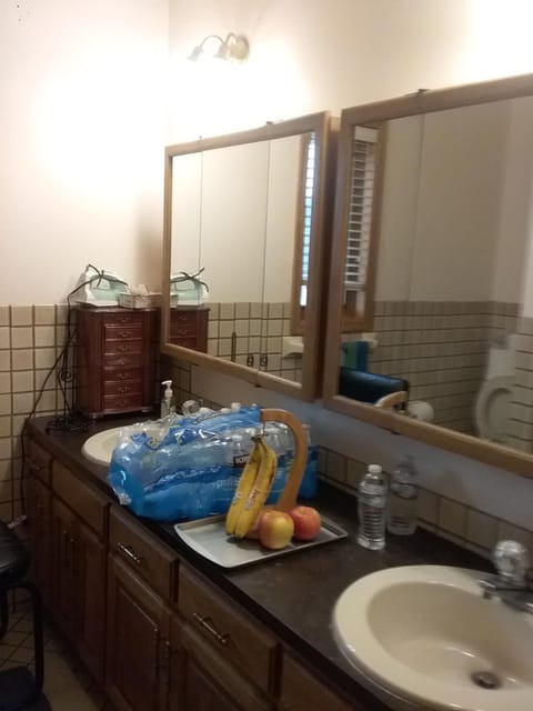 Yamout place Vacation rental in New Brighton