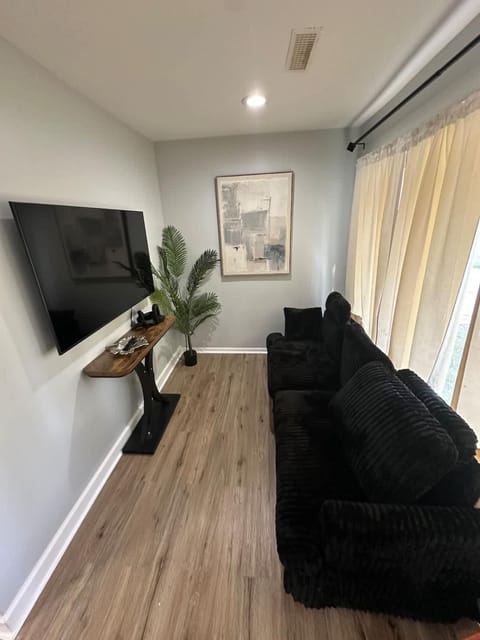 Ranch Single Level Home near downtown Tinley Park House in Tinley Park