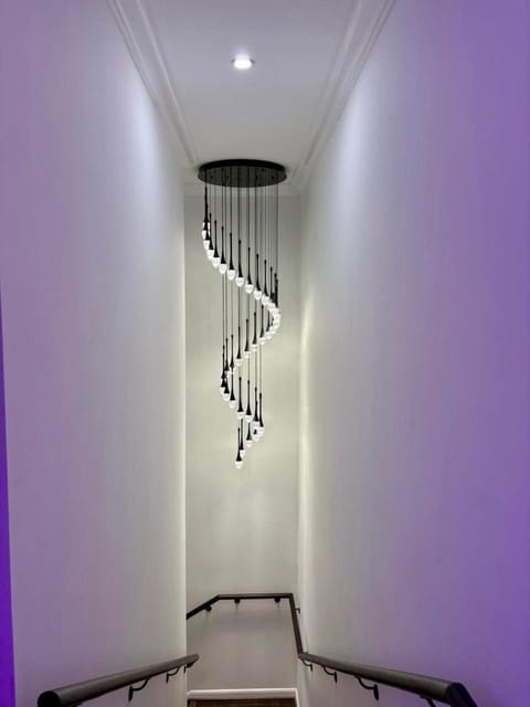 Home in Heart of Wilton Drive, 4 Mi to Beach Apartment in Wilton Manors