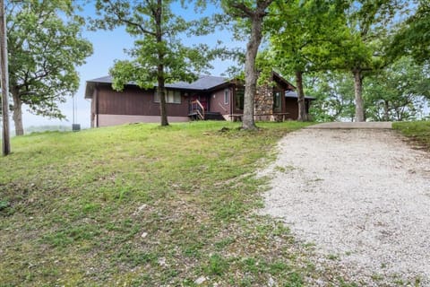 Property building, Day, Natural landscape