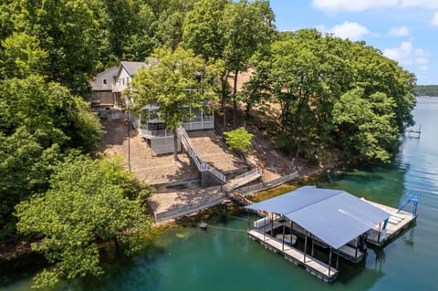 Property building, Day, Natural landscape, Lake view