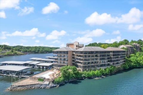 Property building, Nearby landmark, Day, Activities, Lake view