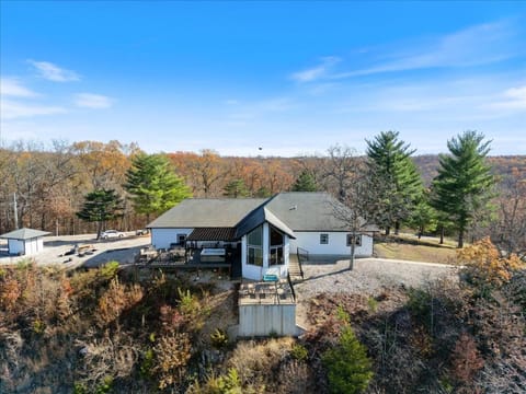 Property building, Day, Natural landscape