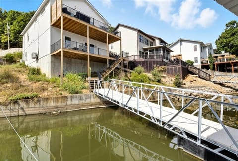 Property building, Day, Lake view