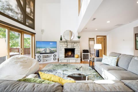 TV and multimedia, Living room, Seating area