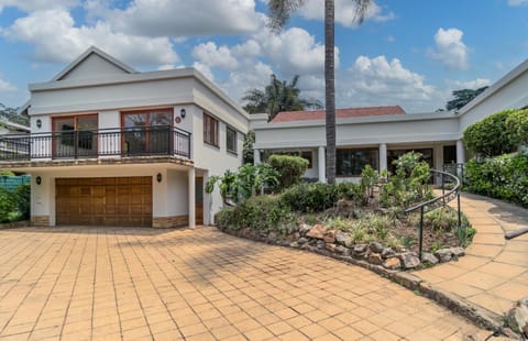 Property building, Garden, Coffee/tea facilities