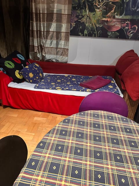 Bed, Living room, Photo of the whole room