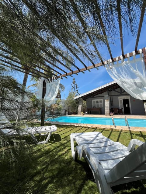 Day, Pool view, Swimming pool, sunbed