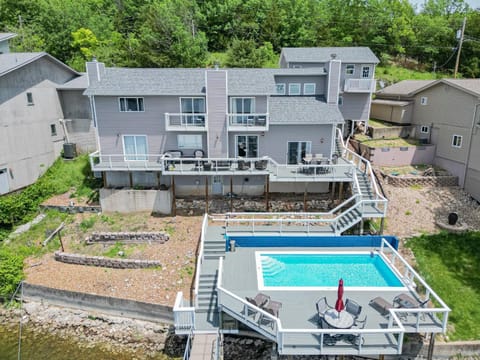 Property building, Day, Bird's eye view, Pool view