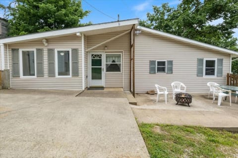 Property building, Spring, Day