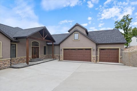 Property building, Day