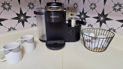 5 Minutes to VSU- Sleeps 5 King Bed 2 baths Apartment in Valdosta