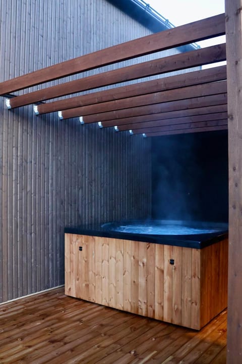 Villa Priddy-Lapland Luxury with hot tub and sauna Villa in Norrbotten County, Sweden