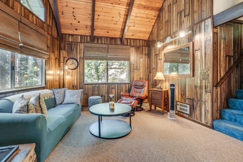 4 Mi to State Park Quiet Escape with Deck in Arnold House in Arnold