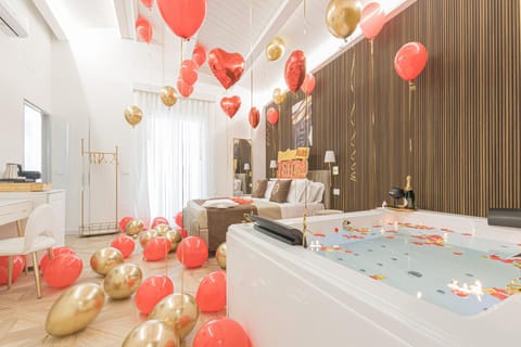 Hot Tub, Hot Tub, Bath, wedding