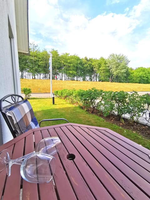 Summer, View (from property/room), Balcony/Terrace, Living room