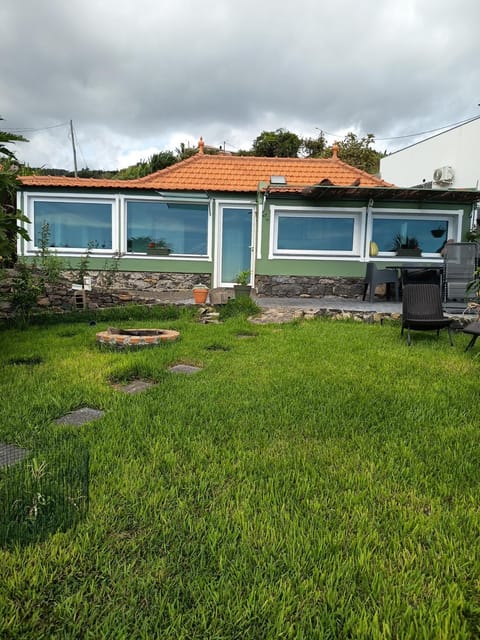 Property building, Natural landscape, Garden