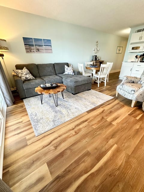 Private Wrightsville Beach Retreat - Channel View! House in Wrightsville Beach