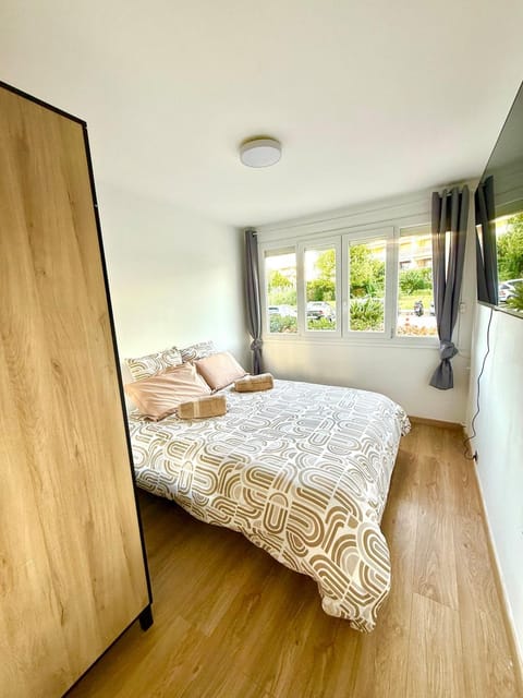 Antibes - 3 pièces cosy avec jacuzzi & grande terrasse Apartment in Antibes