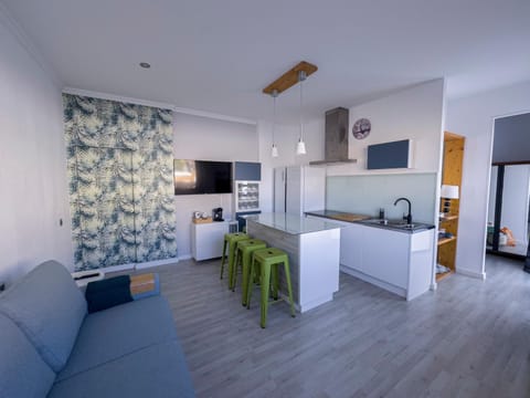 Communal lounge/ TV room, Lounge or bar, Communal kitchen