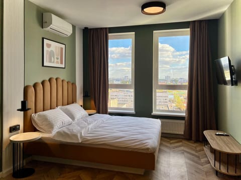 TV and multimedia, Photo of the whole room, Bedroom