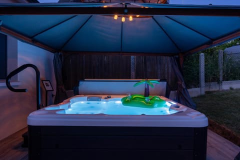 Hot Tub