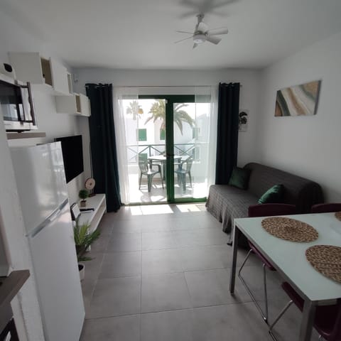 Casa LOS JALAPENOS Apartment in Puerto del Carmen