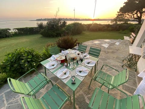 Patio, Natural landscape, Garden, View (from property/room), Dining area, Garden view, Sea view, Sunset