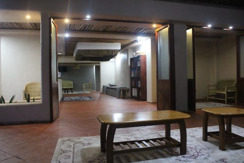 Communal lounge/ TV room, air conditioner