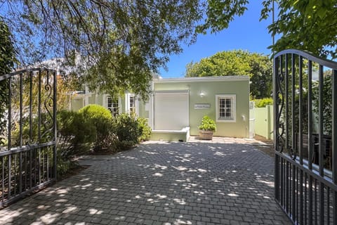 Property building, Parking