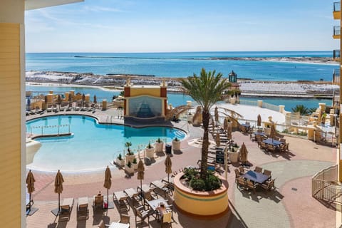 Emerald Grande W421 House in Okaloosa Island