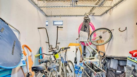 Beach - Walk - Village - Pool - Spa - Gym - Resort Apartment in Carlsbad