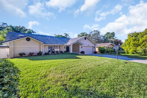 Balay Clearwater - 15 min Beach Heated Pool Fun House in Tampa Bay