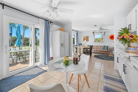 Seashell House 4BR Family & Pet Friendly Beach Home House in Saint Augustine Beach