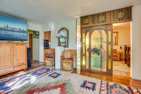 17 Mi to Ski Santa Fe! North Side Tiffany House House in Santa Fe