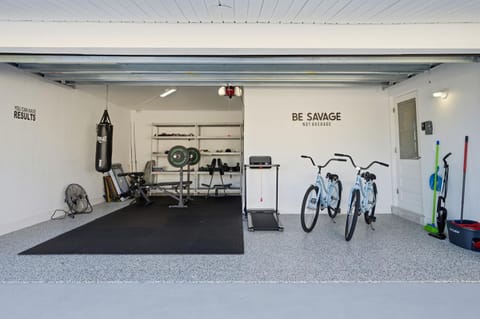 Baycrest Waterfront Pool Dock Gym Bikes House in Town N Country